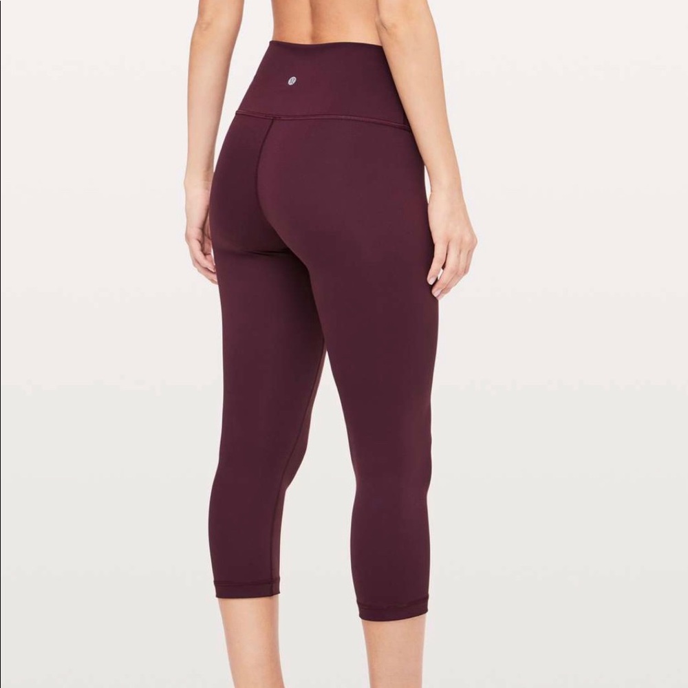 Lululemon Wunder Under Crop
